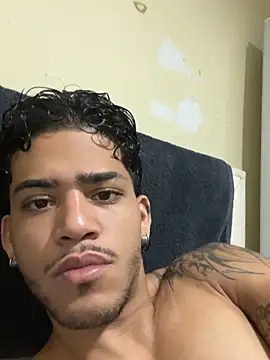izaak taylor7 online show from June 2026 11:27:02 AM