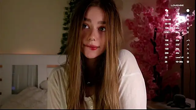 EmilaMills online show from May 2026 12:15:02 AM