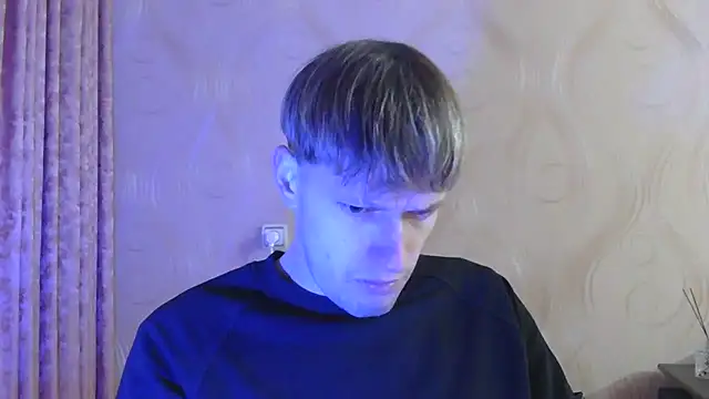 frama666 online show from December 2025 02:01:01 PM