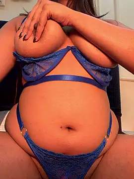 isha sassy online show from January 2026 06:42:02 PM