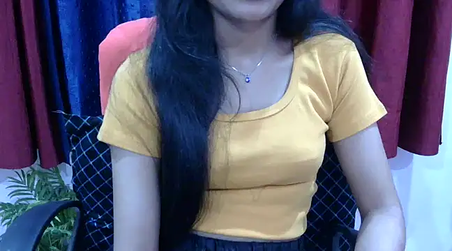 Cute Pihu01 online show from March 2025 05:47:02 PM