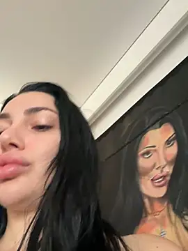 Mia Splash online show from March 2026 09:37:01 AM