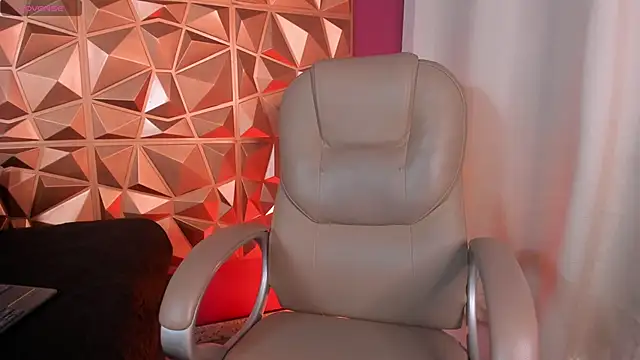 AlejandroStormm online show from March 2026 01:40:02 AM