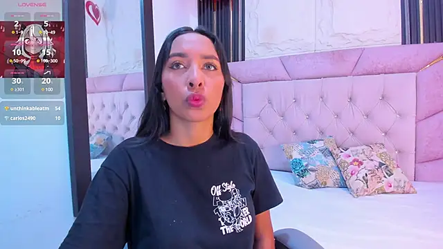 Emma lorense22 online show from February 2025 07:19:02 PM