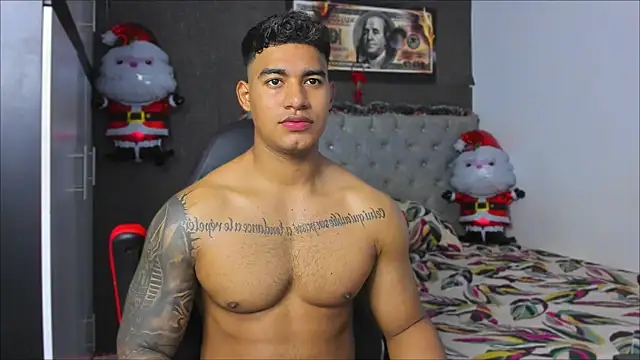 luigi hot  online show from December 2025 06:03:02 PM