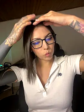 wicked babyy online show from October 2025 01:58:02 AM