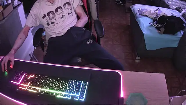 Snapshot of DerGeileLoveboy chatting on February 2026 11:31:02 PM DerGeileLoveboy online show from February 2026 11:31:02 PM