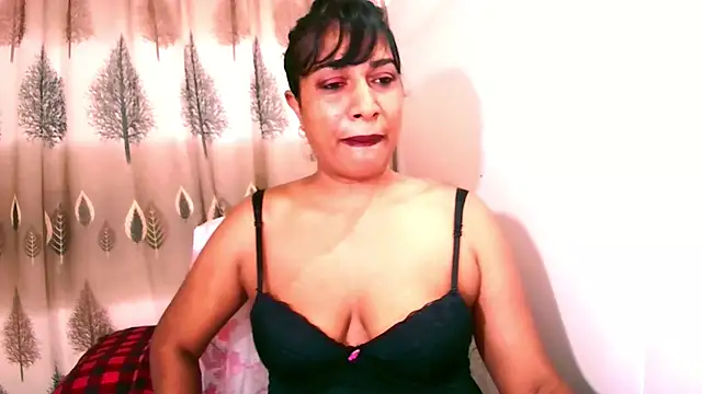 Indian Erotic69 online show from November 2025 04:37:01 AM