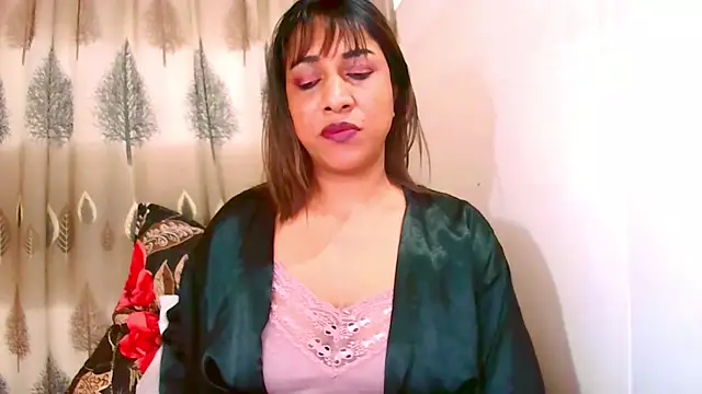 Snapshot of Indian_Erotic69 chatting on June 2026 05:14:01 AM Indian Erotic69 online show from June 2026 05:14:01 AM