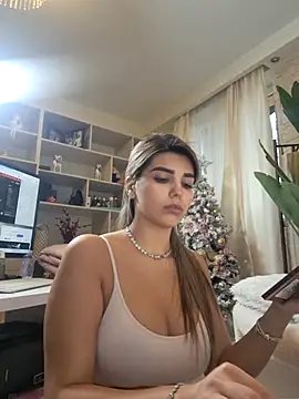 Bella Posh online show from January 2026 12:51:02 PM