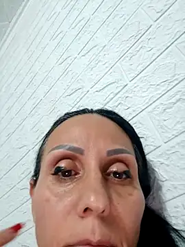 Ramona870 online show from October 2025 06:01:01 PM