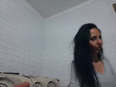 Snapshot of Ramona870 chatting on May 2026 10:23:01 AM Ramona870 online show from May 2026 10:23:01 AM