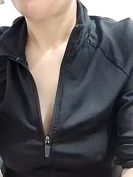 BUSE8821 online show from June 2026 11:38:02 PM
