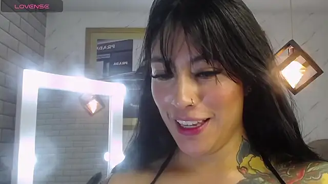 Isabella Collen v online show from April 2026 01:42:02 AM