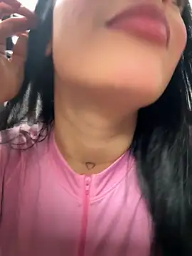 Snapshot of Antonella_Smiith_ chatting on October 2025 01:33:02 PM Antonella Smiith online show from October 2025 01:33:02 PM