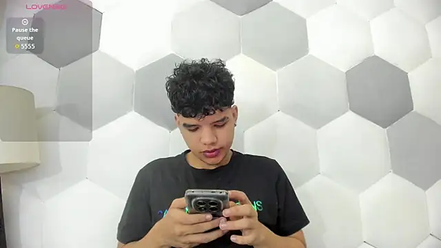 Axel Forte online show from October 2025 01:23:02 PM