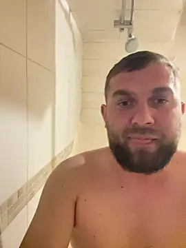 Snapshot of daniel21p chatting on March 2025 08:06:02 PM daniel21p online show from March 2025 08:06:02 PM