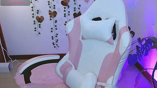 hellokitty  valery online show from June 2026 02:24:02 AM