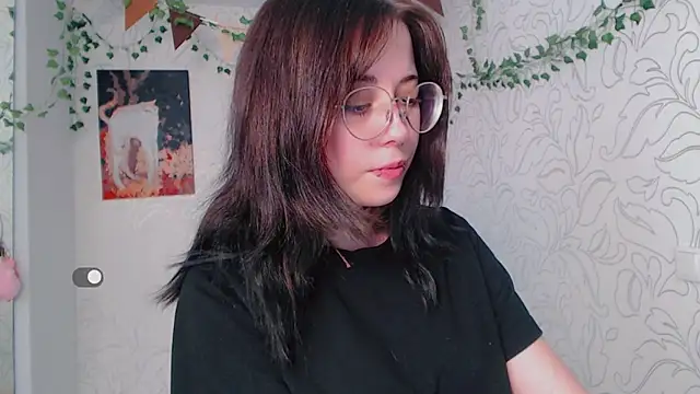  miraclecattt  online show from September 2025 05:31:01 AM