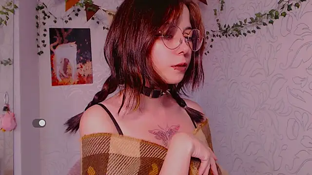  miraclecattt  online show from October 2025 09:40:01 AM