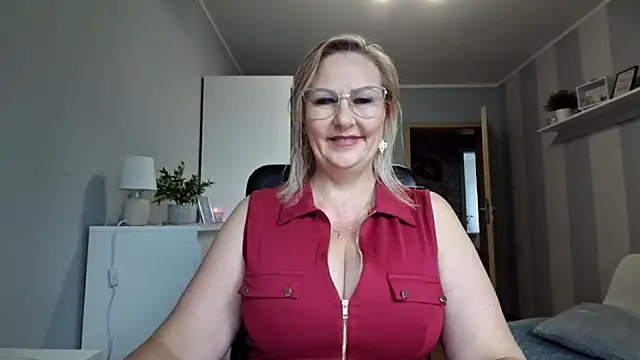 DianaLive online show from July 2026 06:20:01 AM