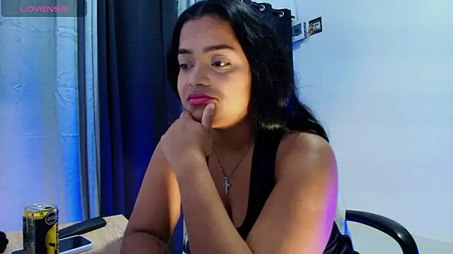 Snapshot of tatiana_10 chatting on March 2025 05:00:02 AM tatiana 10 online show from March 2025 05:00:02 AM