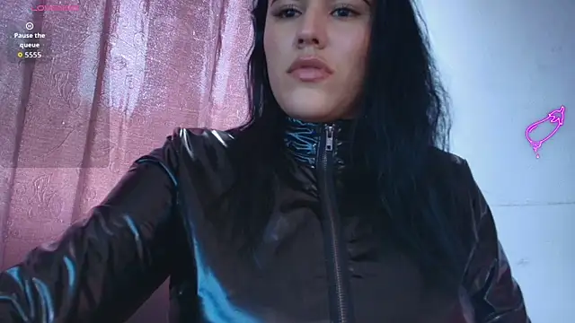 SophiTay online show from November 2025 06:51:02 PM