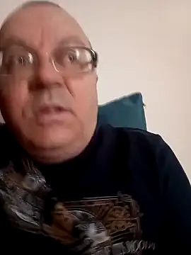 Vali1969 online show from April 2026 11:19:02 AM