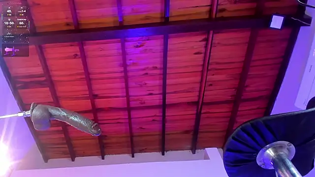 Snapshot of ValentinoMoreti chatting on November 2025 05:41:01 AM ValentinoMoreti online show from November 2025 05:41:01 AM