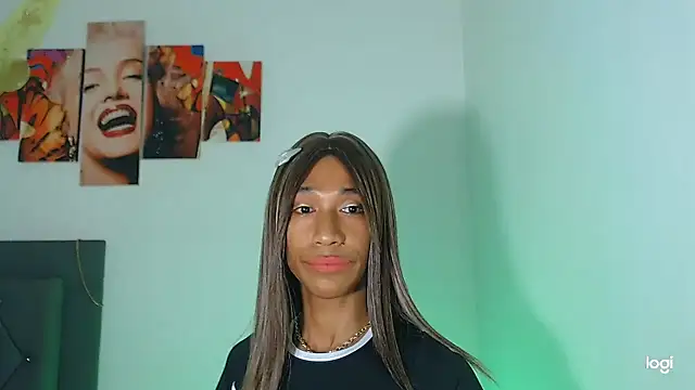 red veltet online show from January 2026 03:17:01 PM