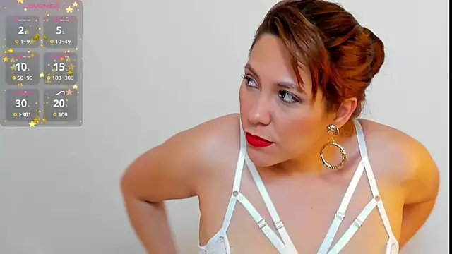 isabellarous- online show from November 2025 07:35:01 PM