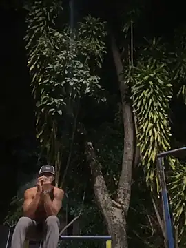 Snapshot of MaxxxSteil chatting on March 2025 09:32:02 AM MaxxxSteil online show from March 2025 09:32:02 AM