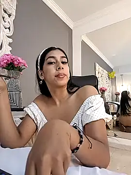 AnnieGibbyns online show from March 2026 01:26:02 PM