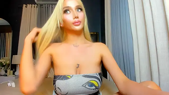 KylieSonique online show from August 2026 03:32:02 AM