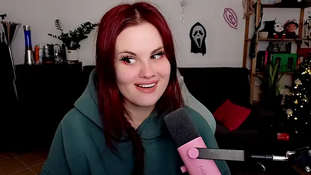 Della Ideal online show from January 2026 06:11:01 PM