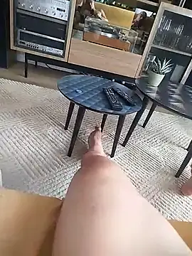 Snapshot of Davestco31 chatting on September 2025 11:43:01 AM Davestco31 online show from September 2025 11:43:01 AM