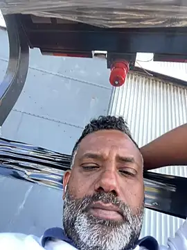 steffan0606 online show from February 2025 05:52:01 AM