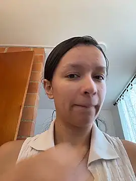 Snapshot of Soy_Sara7 chatting on January 2026 12:09:02 PM Soy Sara7 online show from January 2026 12:09:02 PM