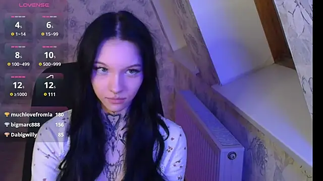 Snapshot of mefwhore chatting on March 2025 10:40:01 PM mefwhore online show from March 2025 10:40:01 PM