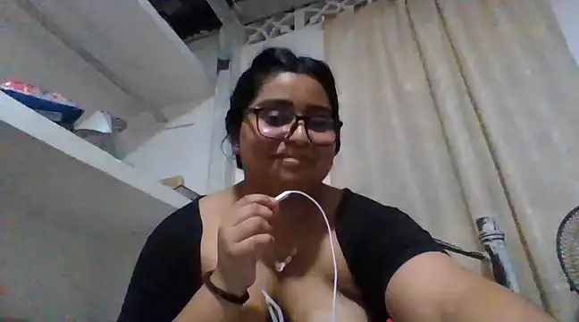 Snapshot of virginbrunette99 chatting on February 2025 02:51:02 AM virginbrunette99 online show from February 2025 02:51:02 AM