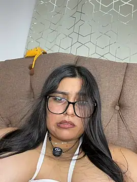 Snapshot of virginbrunette99 chatting on July 2026 05:47:02 AM virginbrunette99 online show from July 2026 05:47:02 AM