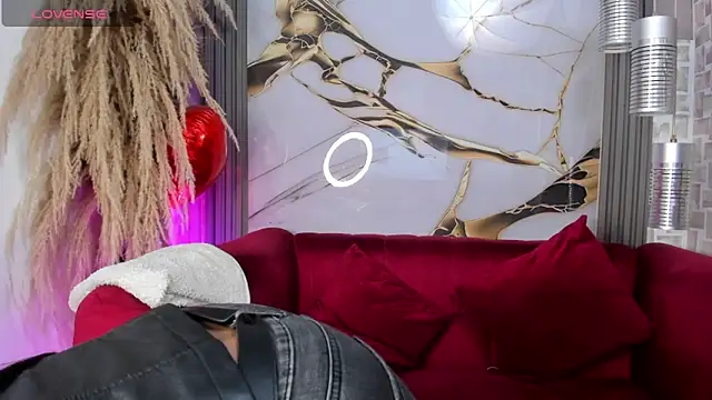 Bella williamss  online show from October 2025 08:02:02 PM