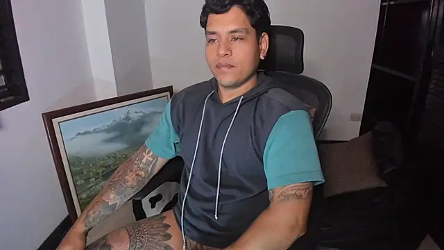 maxflurry  online show from September 2025 09:42:02 AM