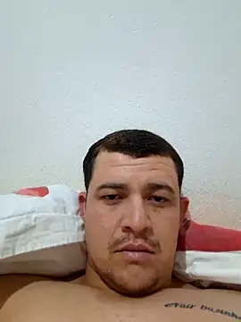 Snapshot of comcoroas chatting on September 2025 12:10:01 AM comcoroas online show from September 2025 12:10:01 AM
