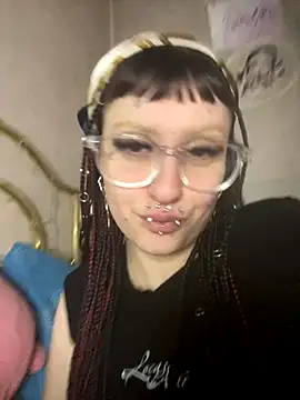 Snapshot of KititA12 chatting on September 2025 12:08:02 PM KititA12 online show from September 2025 12:08:02 PM