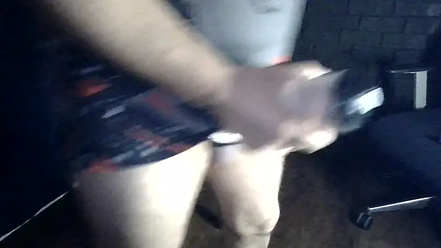 KiPumpdoggo online show from March 2026 01:21:01 AM