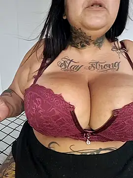 turbinada301 online show from December 2025 05:18:02 PM