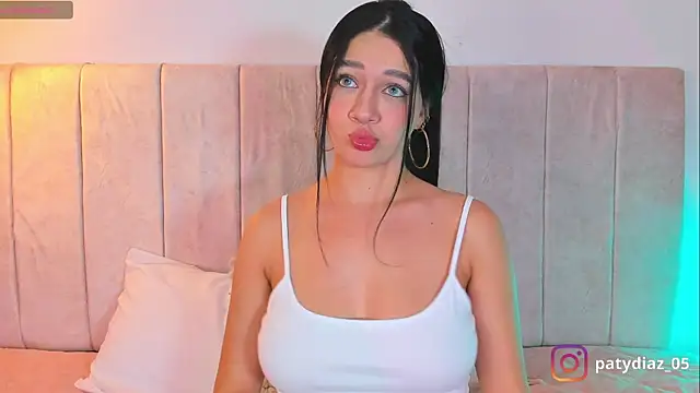 MiiaParker6972 online show from November 2025 12:20:02 AM