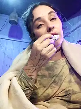 Fellyna online show from November 2025 04:23:01 AM