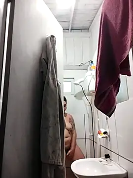 Fellyna online show from November 2025 03:11:01 PM